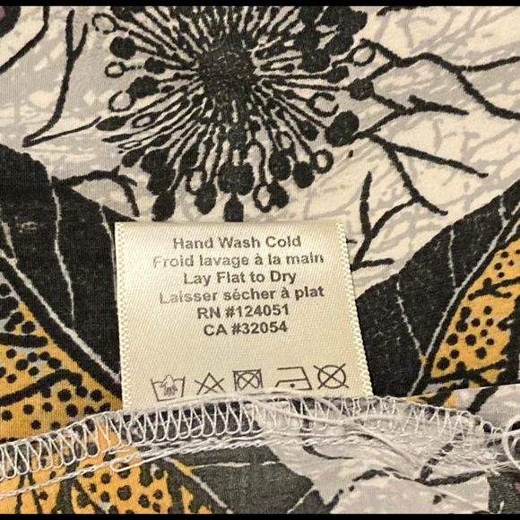 Anthropologie print blouse-size S - Picture 7 of 10